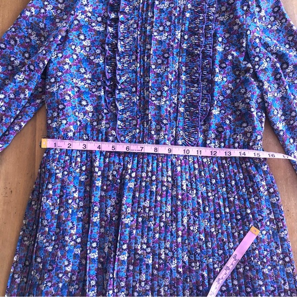 Vintage Ruffles Pleats Floral Dress Long Sleeve Colorful Fuchsia Lavender Silky - Picture 13 of 16